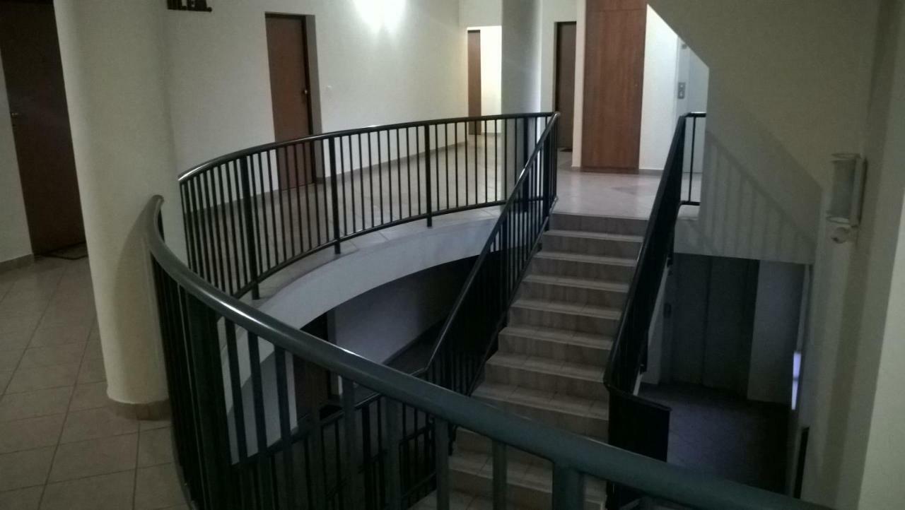 Samuci Apartman Hajdúszoboszló Exterior foto
